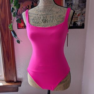 Skims NWT Neon Pink Square Neck Bodysuit
